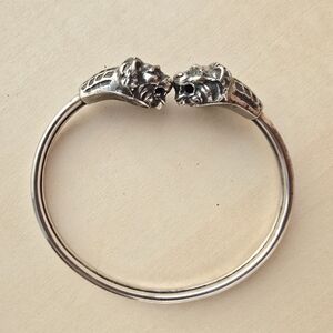 Silver Lion Head Bangle Bracelet
